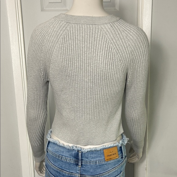 {BNWT} Dynamite Gray Ribbed Crew Neck Sweater - Picture 7 of 10